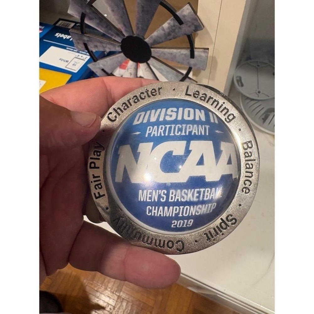 NCAA Division II Mens Basketball Championship 2019 Participant Award Jostens MTM